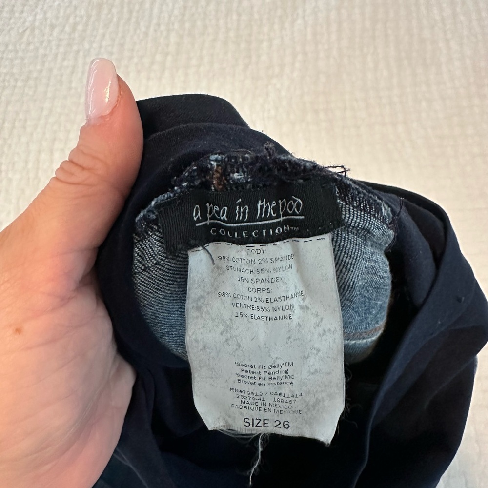 Joe’s jeans maternity size 26 flare